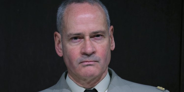 les confidences du chef d’état-major de l’armée de terre