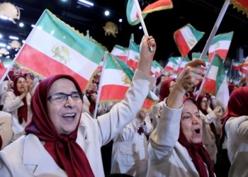 Comment une mystérieuse base défie l’Iran depuis l’Albanie