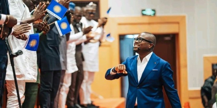 après Talon, peut-on changer de président sans changer de pouvoir ?