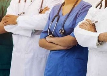 Note d’honoraires mensuelle plutôt qu&rsquo;une facture électronique, proposent les médecins